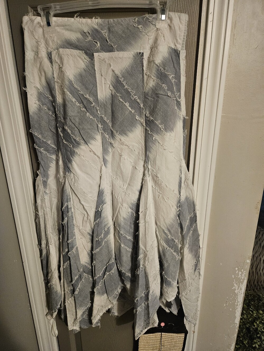 CHICO Women’s Tie-Dye Fringe Panel Skirt - White and Gray